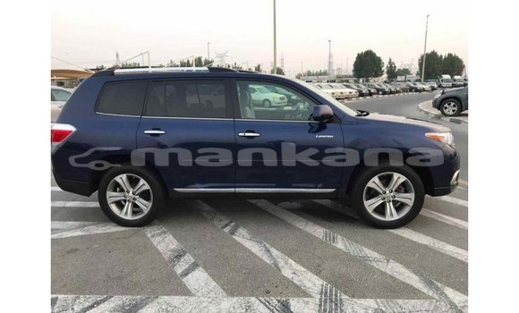 Buy Import Toyota Highlander Blue Car in Import - Dubai in Abhasia Buy Import Toyota Highlander Blue Car in Import - Dubai in Abhasia