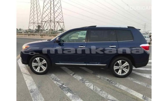 Buy Import Toyota Highlander Blue Car in Import - Dubai in Abhasia Buy Import Toyota Highlander Blue Car in Import - Dubai in Abhasia