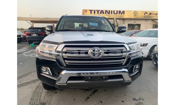 Buy Import Toyota Land Cruiser Black Car in Import - Dubai in Abhasia Buy Import Toyota Land Cruiser Black Car in Import - Dubai in Abhasia