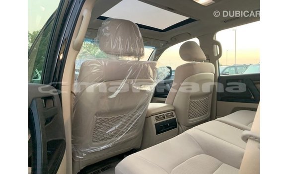 Buy Import Toyota Land Cruiser Black Car in Import - Dubai in Abhasia Buy Import Toyota Land Cruiser Black Car in Import - Dubai in Abhasia