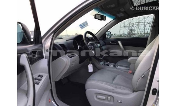 Buy Import Toyota Highlander Other Car in Import - Dubai in Abhasia Buy Import Toyota Highlander Other Car in Import - Dubai in Abhasia
