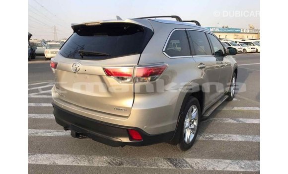 Buy Import Toyota Highlander Beige Car in Import - Dubai in Abhasia Buy Import Toyota Highlander Beige Car in Import - Dubai in Abhasia