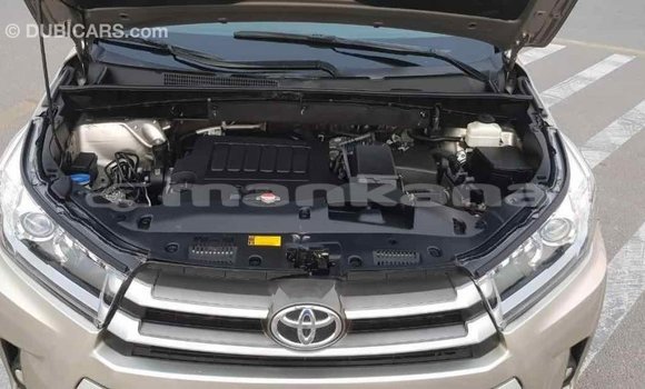 Buy Import Toyota Highlander Beige Car in Import - Dubai in Abhasia Buy Import Toyota Highlander Beige Car in Import - Dubai in Abhasia