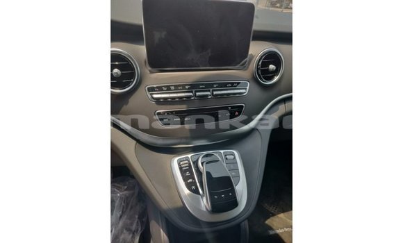 Buy Import Mercedes-Benz 250 Black Car in Import - Dubai in Abhasia Buy Import Mercedes-Benz 250 Black Car in Import - Dubai in Abhasia