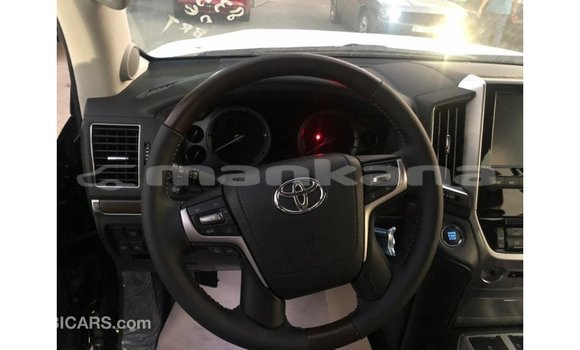 Buy Import Toyota Land Cruiser Black Car in Import - Dubai in Abhasia Buy Import Toyota Land Cruiser Black Car in Import - Dubai in Abhasia