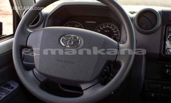 Buy Import Toyota Land Cruiser Beige Car in Import - Dubai in Abhasia Buy Import Toyota Land Cruiser Beige Car in Import - Dubai in Abhasia