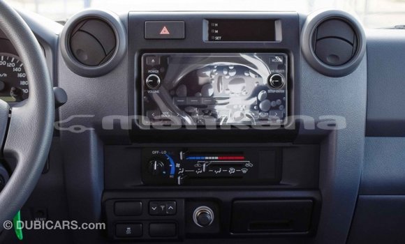 Buy Import Toyota Land Cruiser Beige Car in Import - Dubai in Abhasia Buy Import Toyota Land Cruiser Beige Car in Import - Dubai in Abhasia