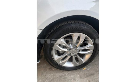 Buy Import Geely Emgrand 7 White Car in Import - Dubai in Abhasia Buy Import Geely Emgrand 7 White Car in Import - Dubai in Abhasia