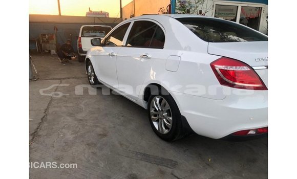 Buy Import Geely Emgrand 7 White Car in Import - Dubai in Abhasia Buy Import Geely Emgrand 7 White Car in Import - Dubai in Abhasia