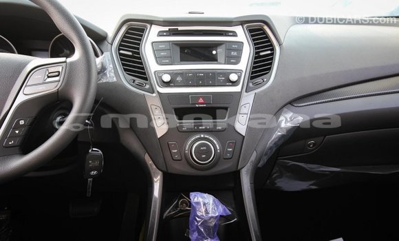 Buy Import Hyundai Santa Fe White Car in Import - Dubai in Abhasia Buy Import Hyundai Santa Fe White Car in Import - Dubai in Abhasia
