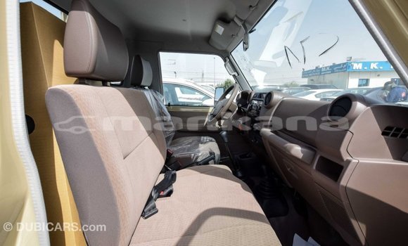 Buy Import Toyota Land Cruiser Beige Car in Import - Dubai in Abhasia Buy Import Toyota Land Cruiser Beige Car in Import - Dubai in Abhasia