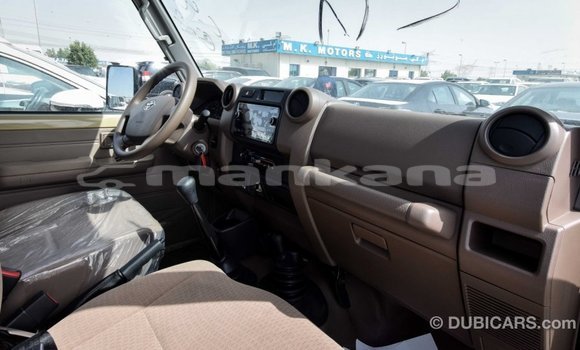 Buy Import Toyota Land Cruiser Beige Car in Import - Dubai in Abhasia Buy Import Toyota Land Cruiser Beige Car in Import - Dubai in Abhasia