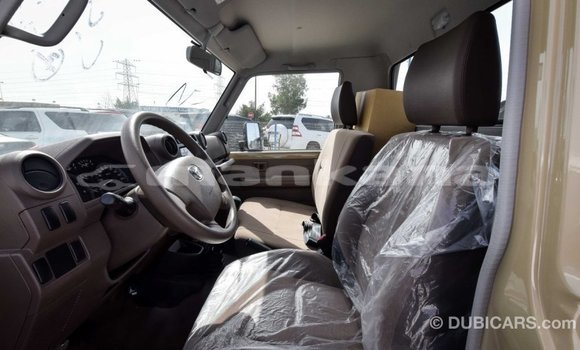 Buy Import Toyota Land Cruiser Beige Car in Import - Dubai in Abhasia Buy Import Toyota Land Cruiser Beige Car in Import - Dubai in Abhasia