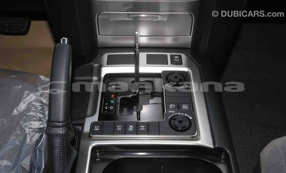 Buy Import Toyota Land Cruiser White Car in Import - Dubai in Abhasia Buy Import Toyota Land Cruiser White Car in Import - Dubai in Abhasia