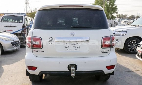 Buy Import Nissan Patrol White Car in Import - Dubai in Abhasia Buy Import Nissan Patrol White Car in Import - Dubai in Abhasia