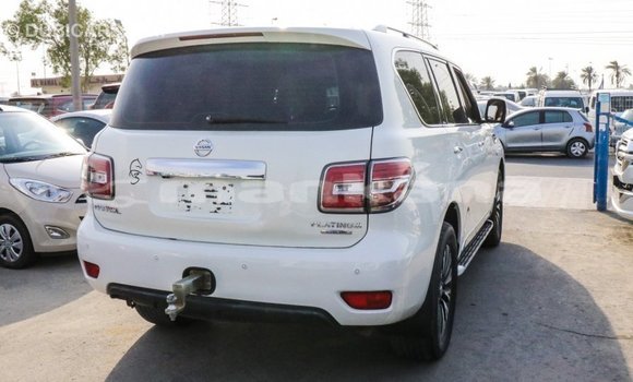 Buy Import Nissan Patrol White Car in Import - Dubai in Abhasia Buy Import Nissan Patrol White Car in Import - Dubai in Abhasia