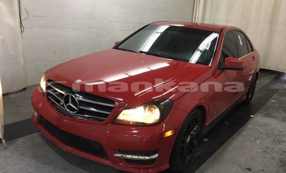 Buy Used Mercedes-Benz C-klasse Red Car in Tbilisi in Tbilisi Buy Used Mercedes-Benz C-klasse Red Car in Tbilisi in Tbilisi