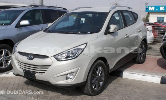 Buy Import Hyundai Tucson Beige Car in Import - Dubai in Abhasia Buy Import Hyundai Tucson Beige Car in Import - Dubai in Abhasia