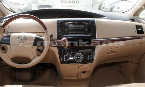 Buy Import Toyota Previa White Car in Import - Dubai in Abhasia Buy Import Toyota Previa White Car in Import - Dubai in Abhasia