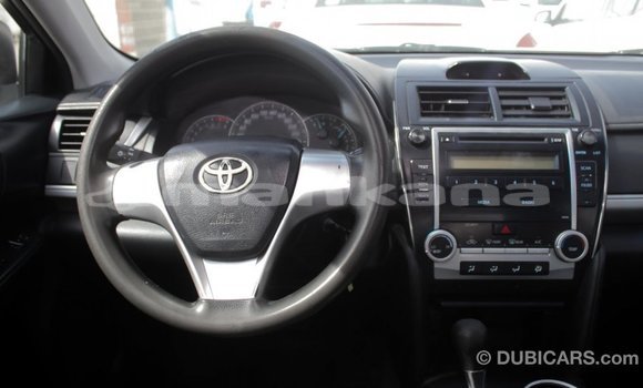 Buy Import Toyota Camry White Car in Import - Dubai in Abhasia Buy Import Toyota Camry White Car in Import - Dubai in Abhasia