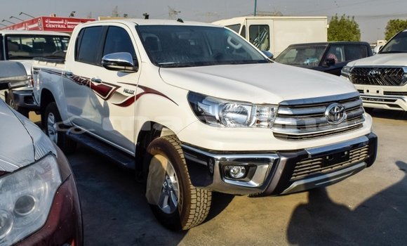 Buy Import Toyota Hilux White Car in Import - Dubai in Abhasia Buy Import Toyota Hilux White Car in Import - Dubai in Abhasia
