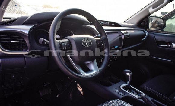 Buy Import Toyota Hilux White Car in Import - Dubai in Abhasia Buy Import Toyota Hilux White Car in Import - Dubai in Abhasia