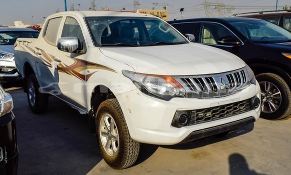 Buy Import Mitsubishi L200 White Car in Import - Dubai in Abhasia Buy Import Mitsubishi L200 White Car in Import - Dubai in Abhasia