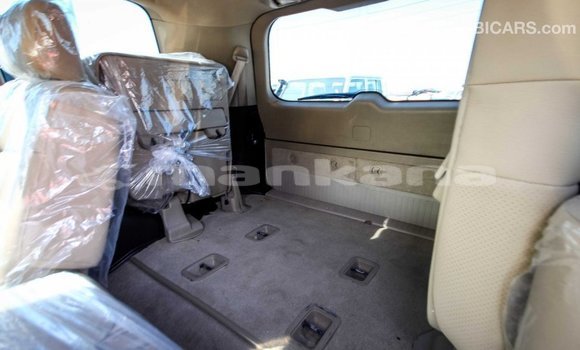 Buy Import Toyota Land Cruiser White Car in Import - Dubai in Abhasia Buy Import Toyota Land Cruiser White Car in Import - Dubai in Abhasia