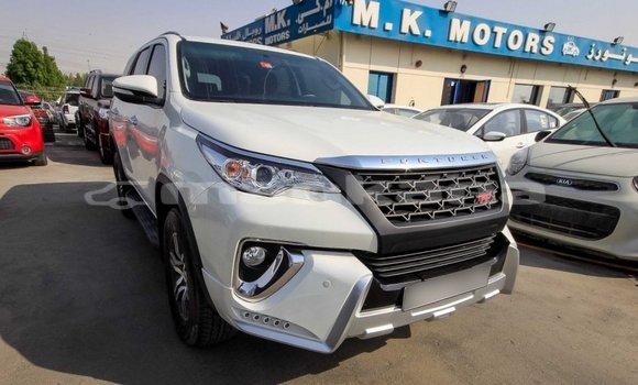 Buy Import Toyota Fortuner White Car in Import - Dubai in Abhasia Buy Import Toyota Fortuner White Car in Import - Dubai in Abhasia