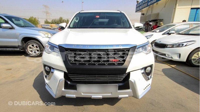 Big with watermark toyota fortuner abhasia import dubai 1627