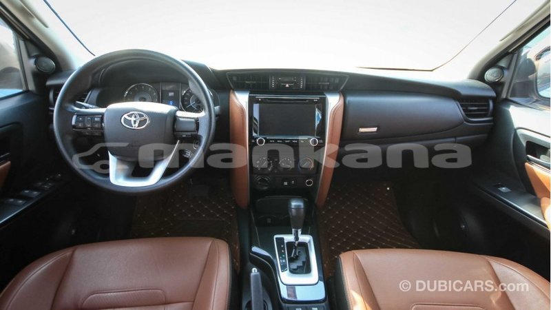 Big with watermark toyota fortuner abhasia import dubai 1627