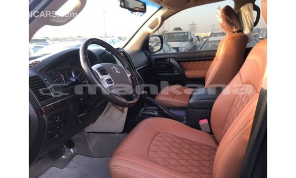 Buy Import Toyota Land Cruiser Black Car in Import - Dubai in Abhasia Buy Import Toyota Land Cruiser Black Car in Import - Dubai in Abhasia