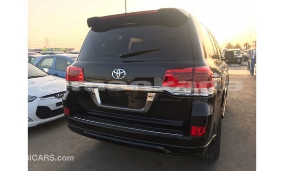 Buy Import Toyota Land Cruiser Black Car in Import - Dubai in Abhasia Buy Import Toyota Land Cruiser Black Car in Import - Dubai in Abhasia