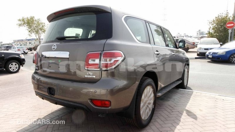 Big with watermark nissan patrol abhasia import dubai 1632