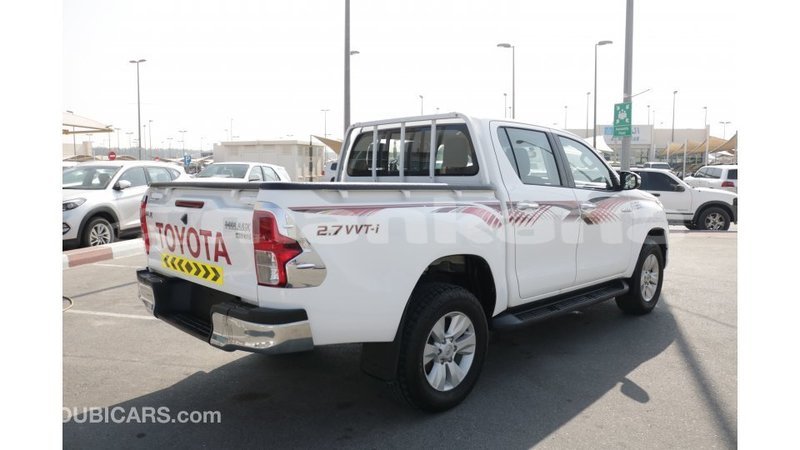 Big with watermark toyota hilux abhasia import dubai 1641