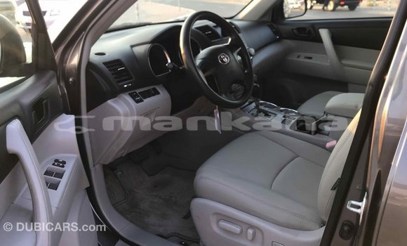 Buy Import Toyota Highlander Other Car in Import - Dubai in Abhasia Buy Import Toyota Highlander Other Car in Import - Dubai in Abhasia