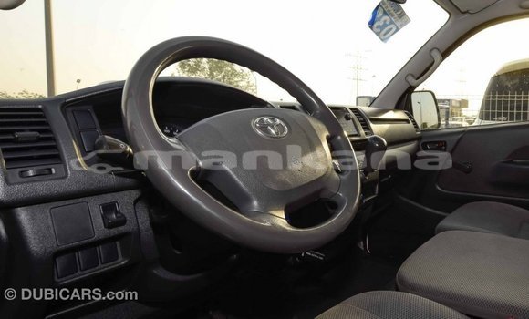 Buy Import Toyota Hiace White Car in Import - Dubai in Abhasia Buy Import Toyota Hiace White Car in Import - Dubai in Abhasia
