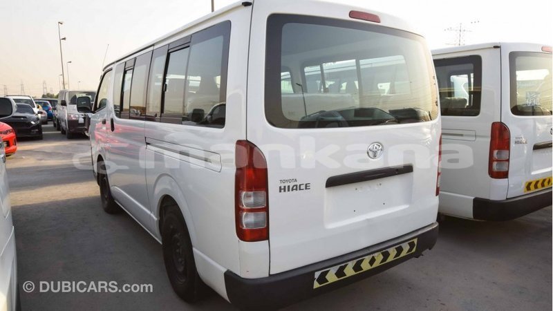Big with watermark toyota hiace abhasia import dubai 1663