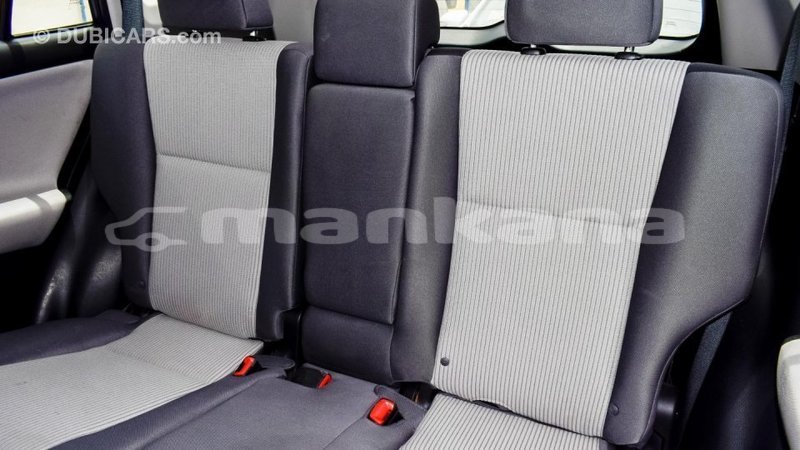 Big with watermark toyota hiace abhasia import dubai 1664