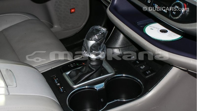 Big with watermark toyota highlander abhasia import dubai 1670