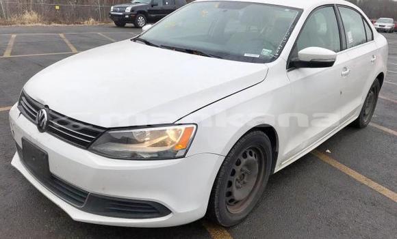 Buy Used Volkswagen Jetta White Car in Tbilisi in Tbilisi Buy Used Volkswagen Jetta White Car in Tbilisi in Tbilisi