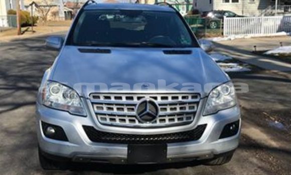 Buy Used Mercedes-Benz ML–Class Silver Car in Tbilisi in Tbilisi Buy Used Mercedes-Benz ML–Class Silver Car in Tbilisi in Tbilisi
