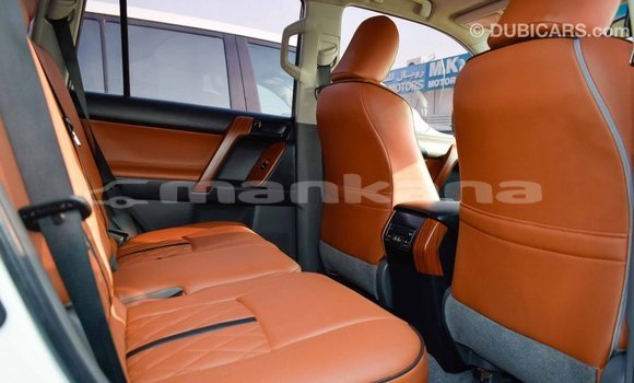 Buy Import Toyota Prado White Car in Import - Dubai in Abhasia Buy Import Toyota Prado White Car in Import - Dubai in Abhasia