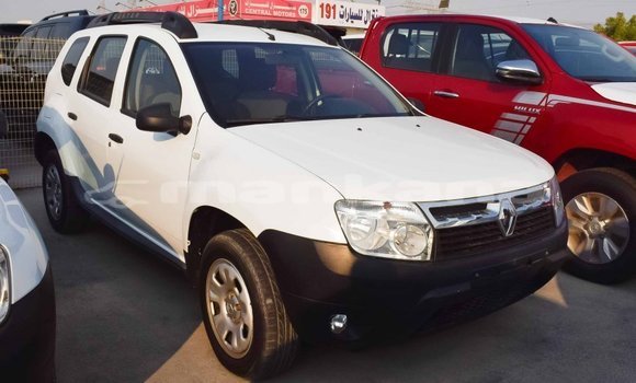 Buy Import Renault Duster White Car in Import - Dubai in Abhasia