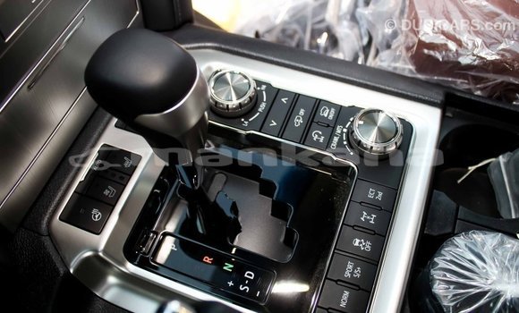 Buy Import Toyota Land Cruiser Black Car in Import - Dubai in Abhasia Buy Import Toyota Land Cruiser Black Car in Import - Dubai in Abhasia