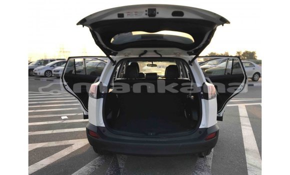 Buy Import Toyota HiAce White Truck in Import - Dubai in Abhasia Buy Import Toyota HiAce White Truck in Import - Dubai in Abhasia