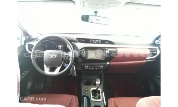 Buy Import Toyota Hilux White Car in Import - Dubai in Abhasia Buy Import Toyota Hilux White Car in Import - Dubai in Abhasia