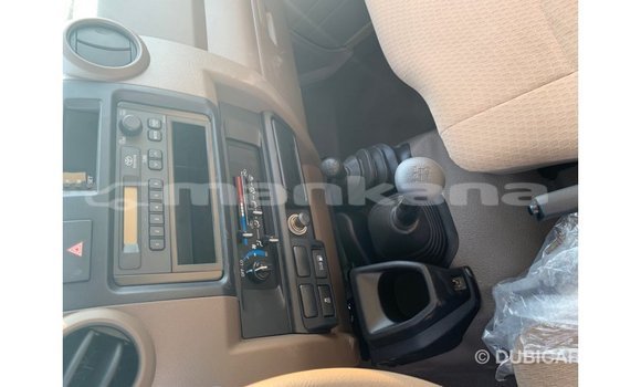 Buy Import Toyota Land Cruiser Beige Car in Import - Dubai in Abhasia Buy Import Toyota Land Cruiser Beige Car in Import - Dubai in Abhasia