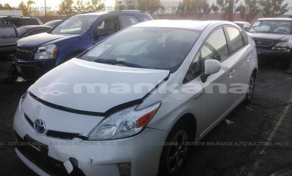 Buy Used Toyota Prius White Car in Tbilisi in Tbilisi Buy Used Toyota Prius White Car in Tbilisi in Tbilisi