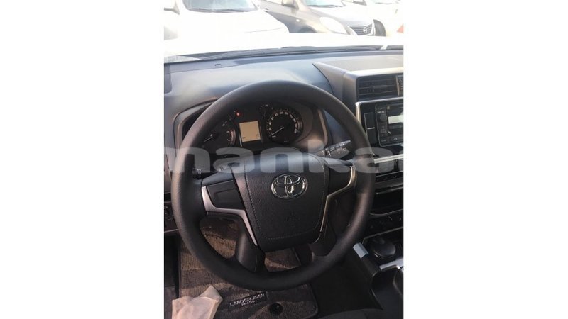 Big with watermark toyota prado abhasia import dubai 1717